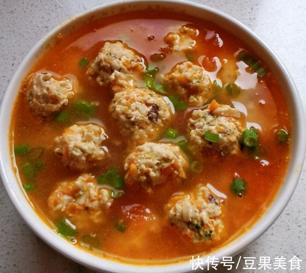 从小吃西红柿鸡肉丸长大的我,谁敢说我这做法不正宗