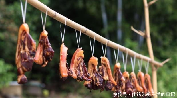 入味|腌腊肉别只会傻傻地放盐,教你3招,腊肉又香又入味,建议收藏!
