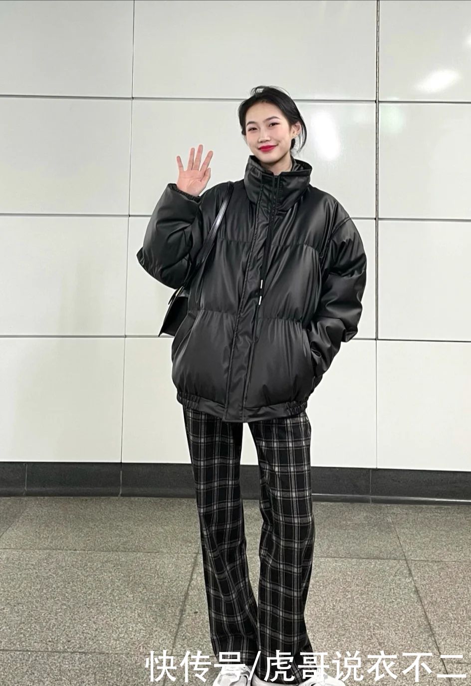 谁说格子“老土”？格子裤的时尚穿法了解一下