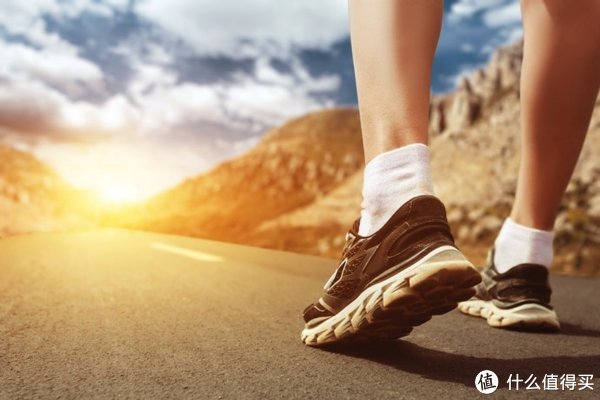 指南|篇四：跑步运动袜子的选购指南和推荐