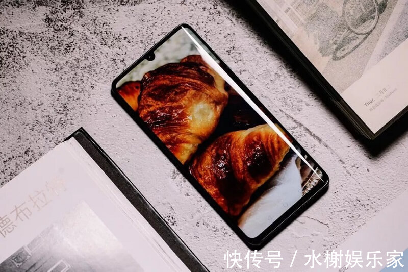 销售员|网购手机和实体店买手机，到底有何不同3个差别值得一提