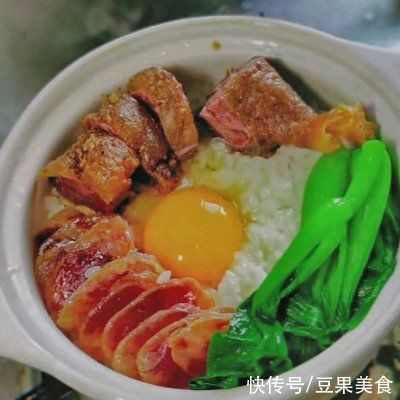 一人|腊味砂锅煲仔饭满满腊香味~「简单好吃一人食」
