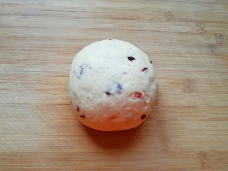 香蕉蔓越莓司康，香蕉和蔓越莓风味浓郁，做零食很棒