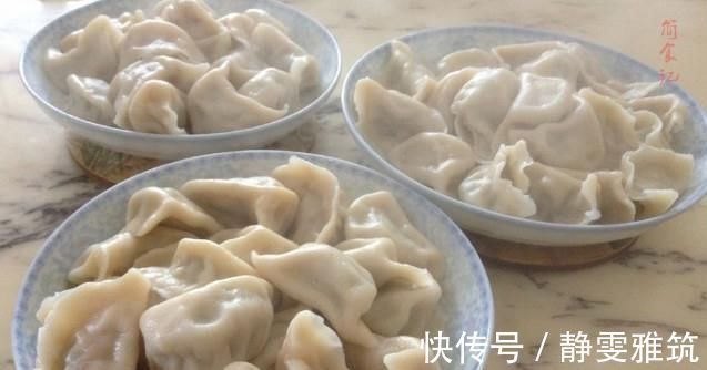 小简|包芹菜饺子,有人焯水,有人直接包大厨都不对,教你正确做法