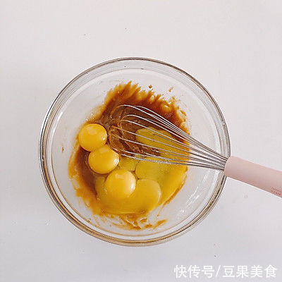 明天要上班,今天吃大餐咖啡冻|浓情咖啡乳酪慕斯蛋糕