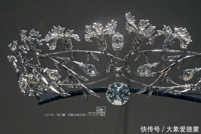 每个女人心中都有一个冠冕，遇上这些美丽奢华的皇冠，谁还走得动