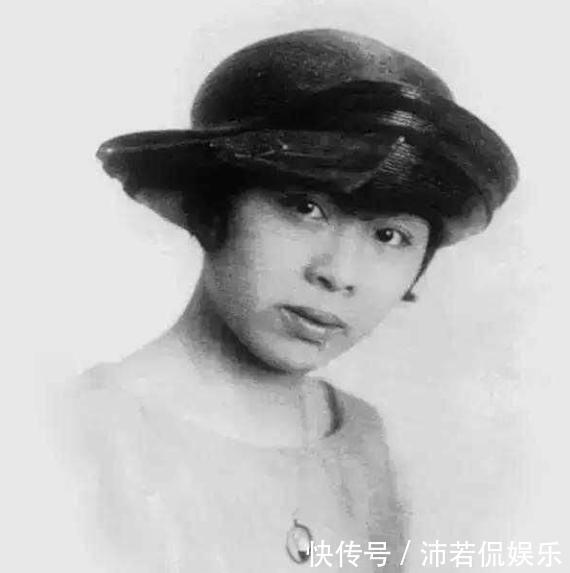 徐志摩和陆小曼结婚2月后,给前妻张幼仪写信,信里充满醋味