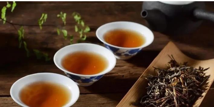 时珍|常饮茶是一种坏习惯,茶其实是一种有慢性毒性的药物