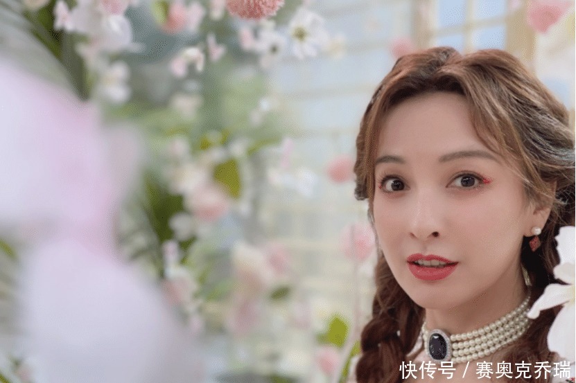 吴昕告别《Beauty小姐》，来看昕昕子节目中的绝美造型吧