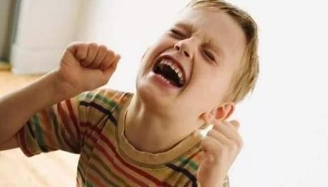 出息|长大后没出息的孩子,从小就有征兆,7岁前不改掉未来可能会吃亏