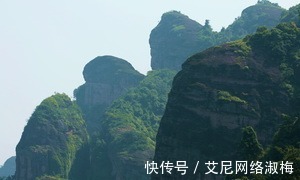 仙女岩|江西龙虎山：就在仙女岩的附近，竟还有一座金枪峰