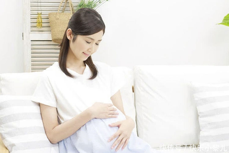 西瓜|准爸爸体验当孕妇，在肚上绑西瓜，一天就受不了