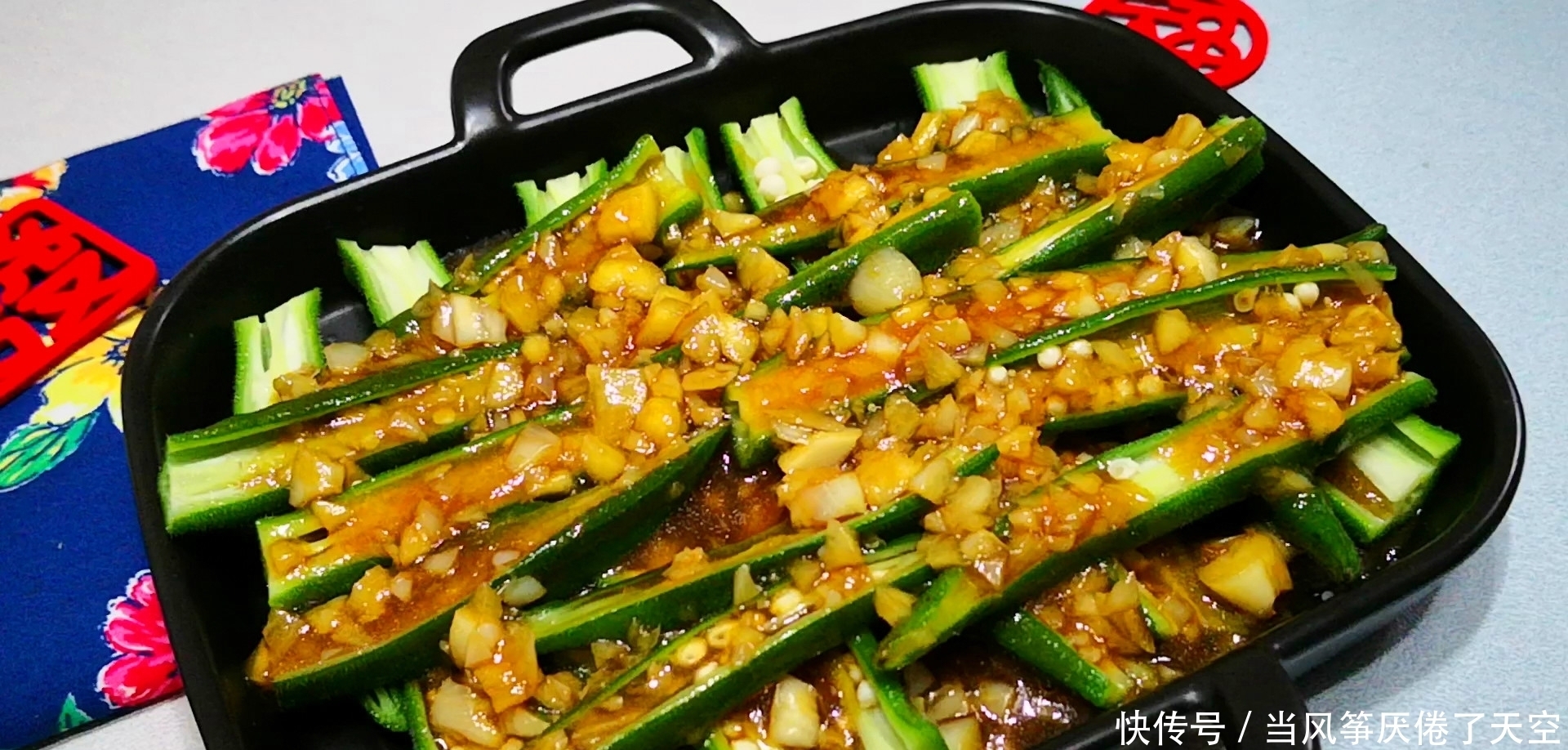 一家三口的极简年夜饭,火了朋友圈,网友:精致生活拒绝浪费!