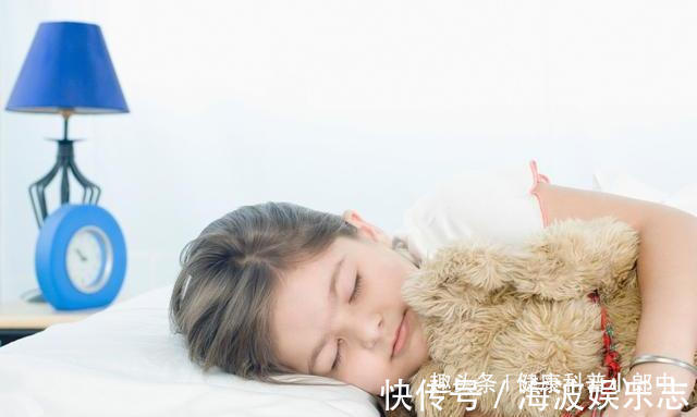 受压|睡觉哪个姿势养生教您这个姿势,睡出健康身体