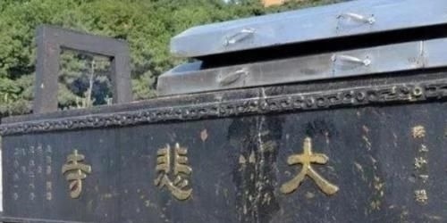 佛门净土|中国“最干净”的寺庙——没有功德箱，没有任何经营买卖，真正的佛门净土