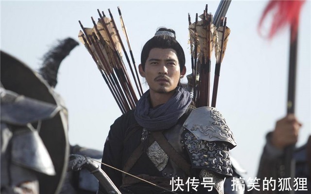 杨家众|杨家几代虎将为国捐躯，佘太君没被打垮，守灵看到一乞丐当场晕倒