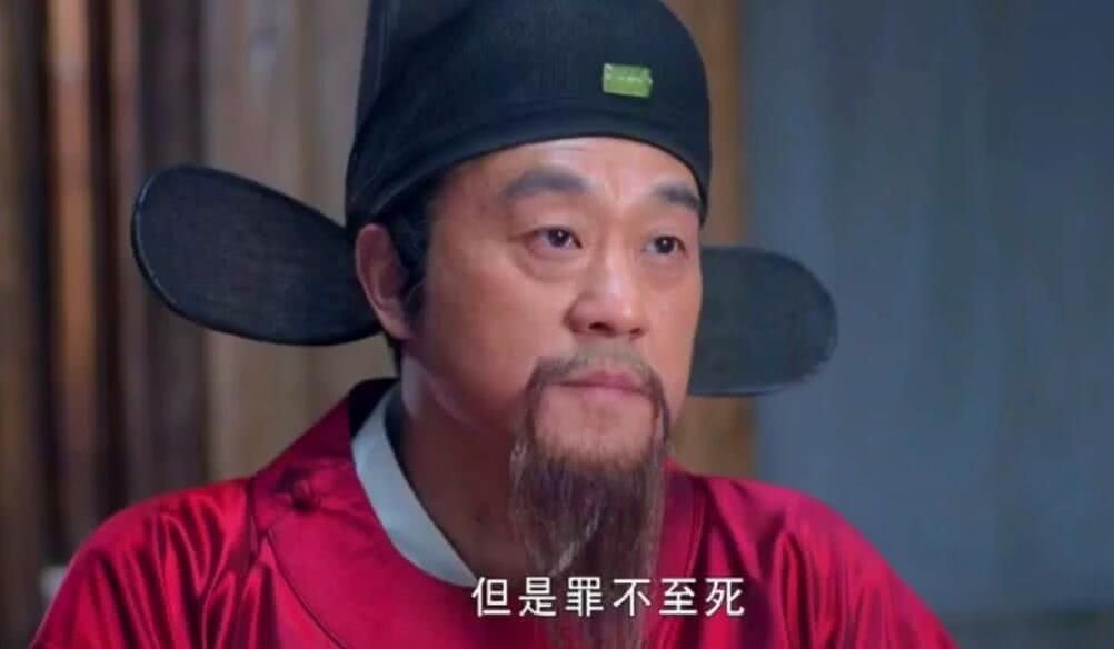 到底|清朝的公爵非常稀少,与军机大臣相比,到底谁的权力更大?