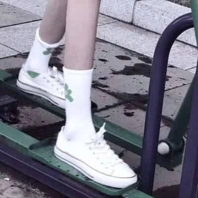 触发器 女生公认“最伤脚”的3种鞋子,高跟鞋落榜,第二个男生也贼喜欢