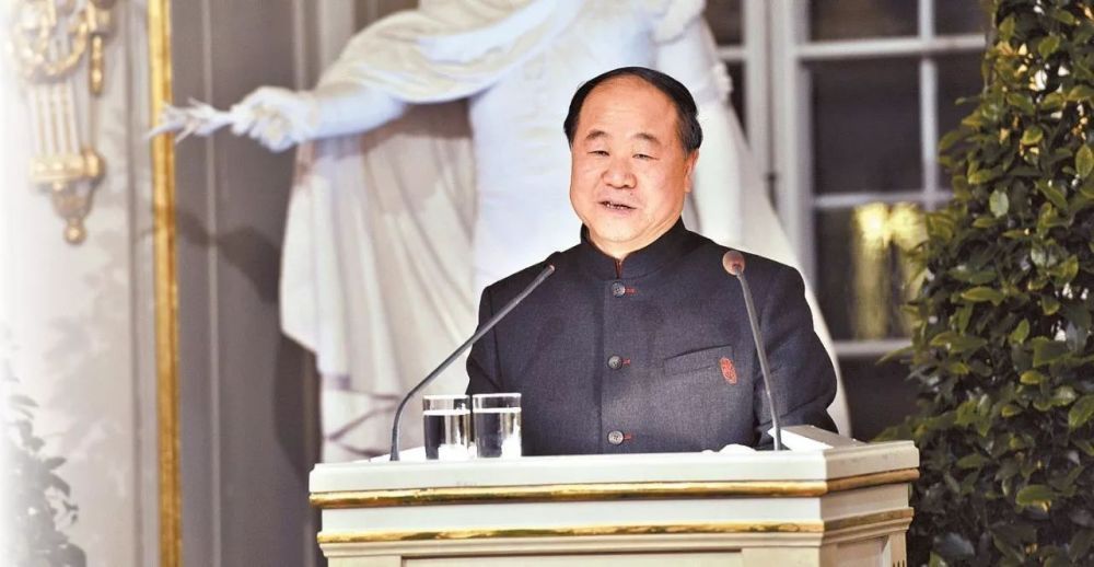莫言四年读1000多册书,放下书就写,2012年获中国第一个诺贝尔奖