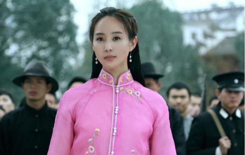 父亲|丈夫戴孝期间,妻子怀孕,丈夫:去打掉,我要守孝!结果一生无子