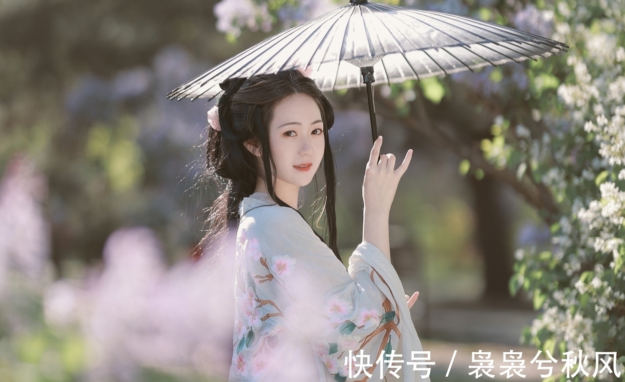 呼儿#七律·十首丨醉知天上满轮月,减去人生一半秋