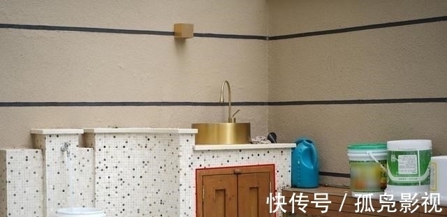 汀步|把70㎡庭院往下挖一层,与地下室连在一起,高低错落能当3个院子用