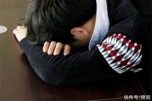 被子|俗语:“人睡三觉，命比纸薄”，什么情况下睡觉对人体危害大?