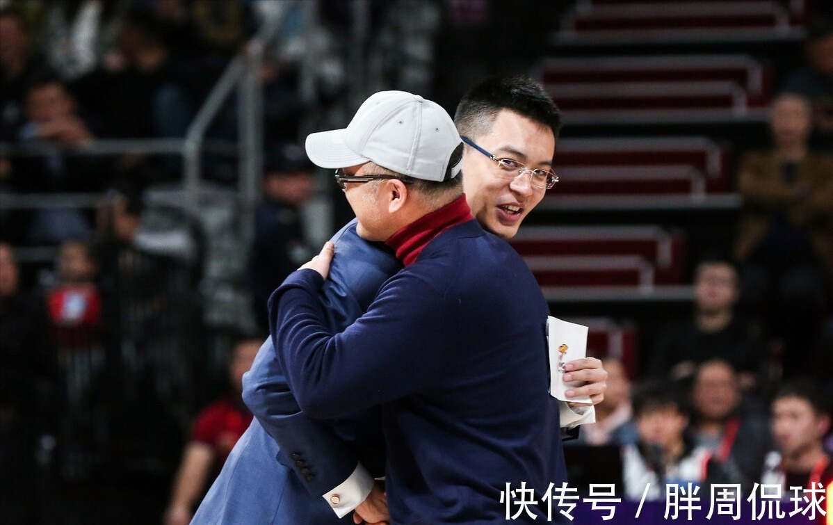 赵继伟|杨鸣如愿以偿,周琦重返CBA事件大反转,李洪庆压哨签约宣布答案