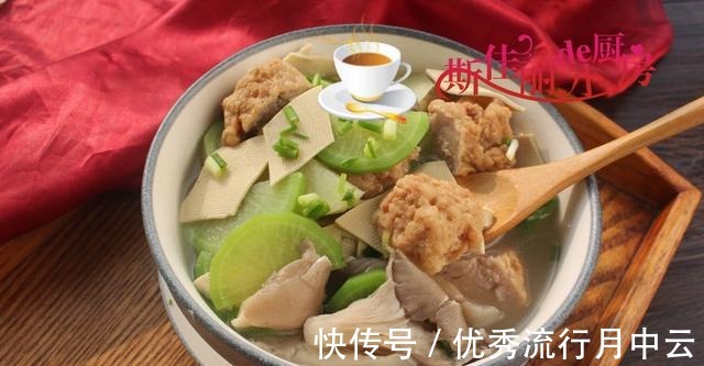 冷天，这四样菜炖在一起实在太鲜美了，每次炖上一大锅汁都不剩下！