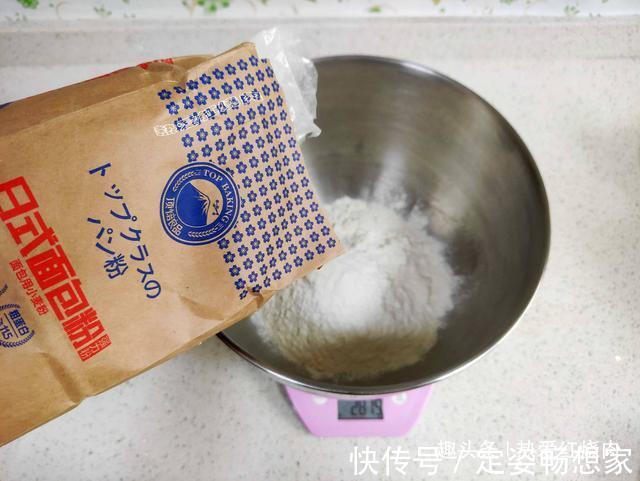 吐司|用这方法做的吐司拉丝效果更好,因为放了红豆沙,放三天也很软