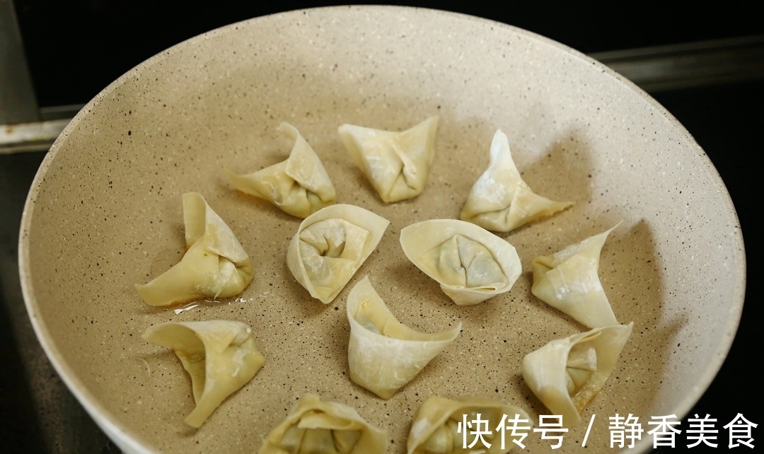 馄饨|鸡蛋吃了几十年，第一次发现和“他”绝配，8分钟完美早餐！