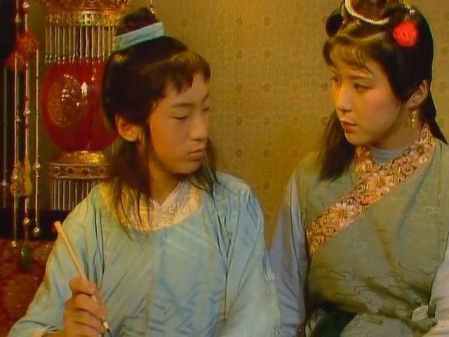 湘云$《红楼梦》里赵姨娘为什么能够轻松地偷王夫人屋里的东西