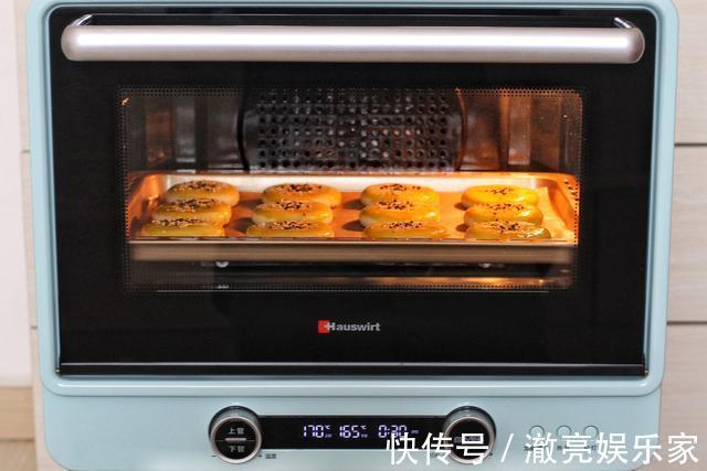 自制传统中式糕点,无需黄油也能层次分明,咬一口酥得掉一地渣!