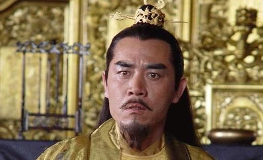 皇帝|此人因贪污入狱, 被斩前亮出免死金牌, 皇帝嘿嘿一笑: 收了他的牌子