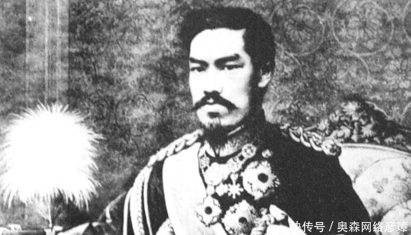 小学校长|为了一张照片,小学校长自杀谢罪:明治天皇和他的“御真影”