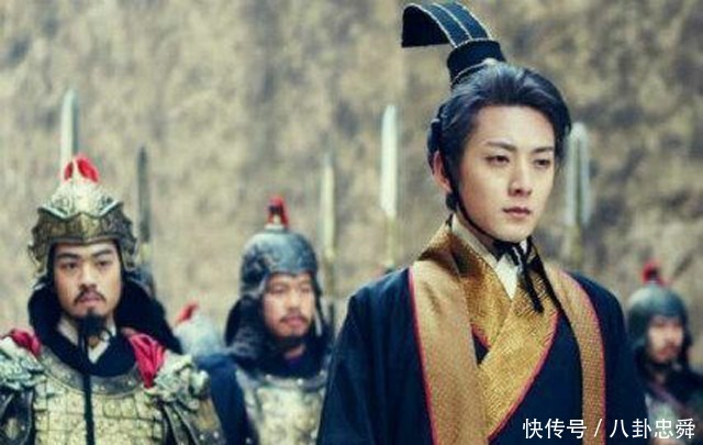 豪强|一战成名的开国皇帝,1万战胜42万,称帝后却留下灭亡隐患