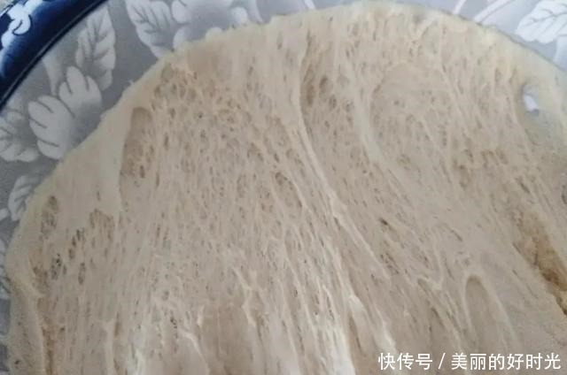 香酥小油条,不加泡打粉,不用一滴水,蓬松酥脆口感好