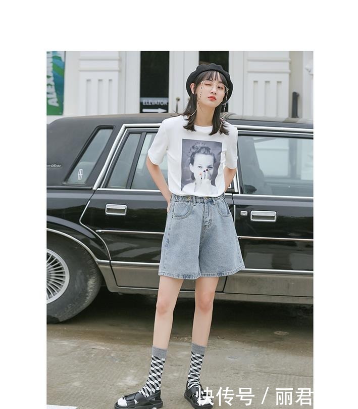 牛仔外套|很多人都讨厌紧身牛仔裤,但牛仔裤试试这样穿,让你秒变女神!