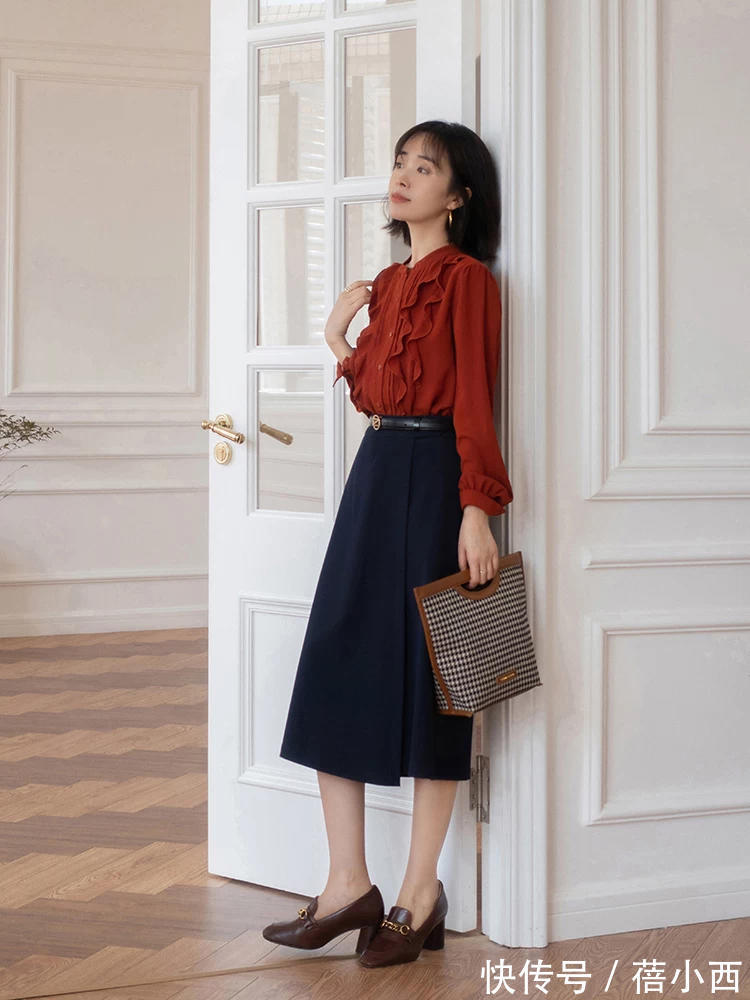 美女 半身裙这样穿真的很好看,不信你试试这5款,每一条都超有女人味