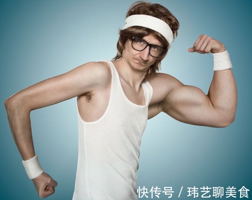 唾液|肾好的男性,饭后2小时,爱做4件事,若你占2件,荷尔蒙旺盛