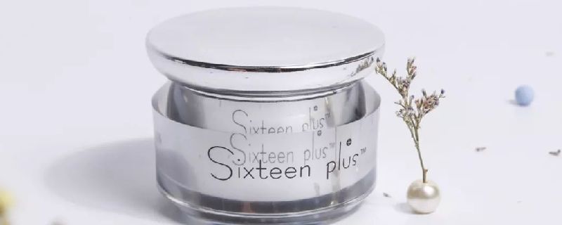 贵妇膏用完用不用洗脸