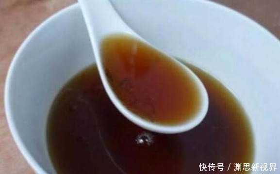 废油|什么水果皮、黄豆水都不如“它”，盆里埋1勺，一年都不用施肥
