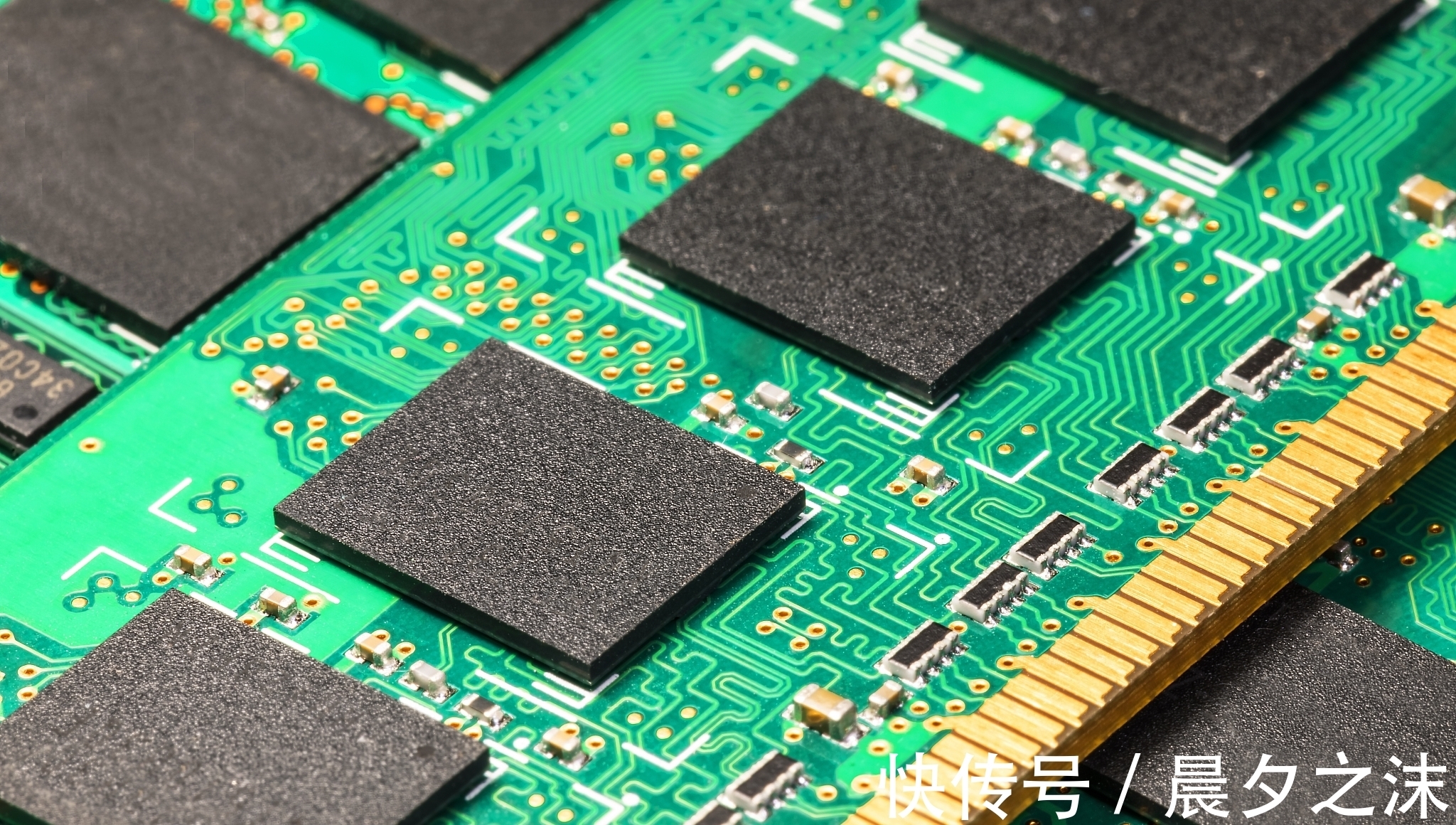 cpu|提前埋伏,等待成长股启动
