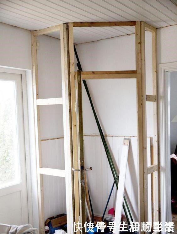 日本|把厨房转角利用好，建个1㎡小杂物间，收纳能力不比日本差！