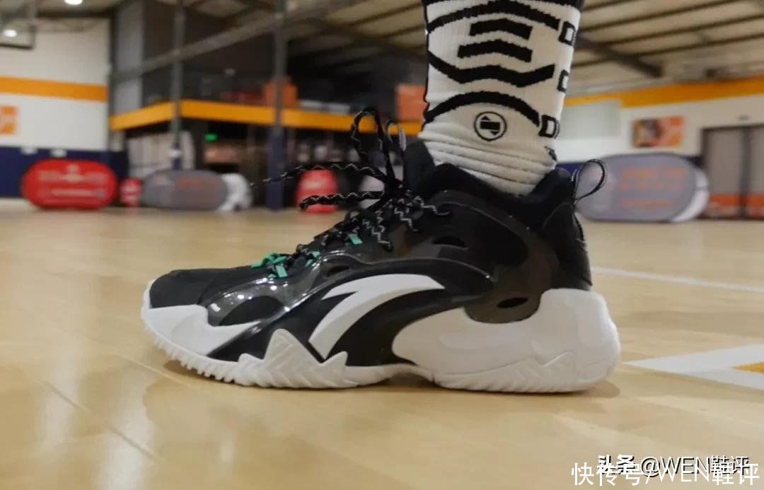 空域|放心打水泥地！除了缓震一般 空域3代没有硬伤