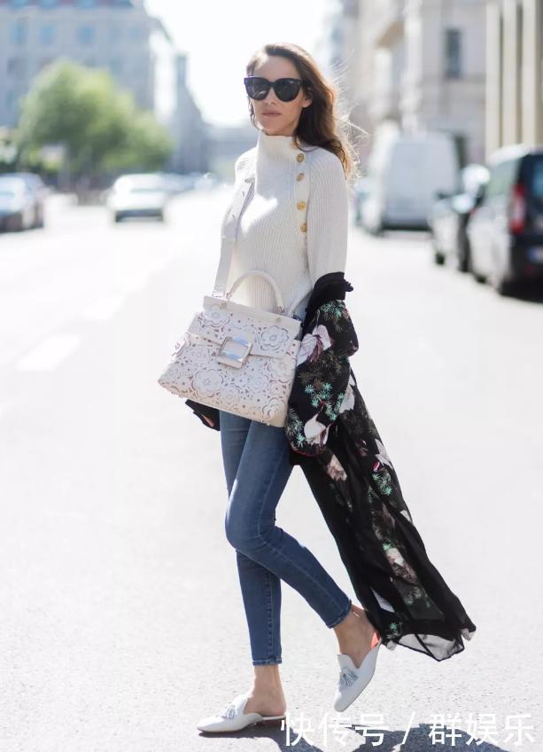 女人过了40岁，尽量少穿小白鞋，瞧瞧下面这3双，时髦减龄还优雅