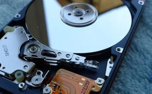 机械硬盘寿命小时