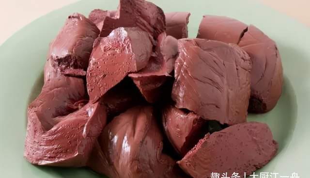 大便|吃完猪血过后，为啥大便是黑色的？为了家人的健康，不妨看看