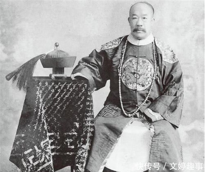 这个亲王真怪,对革命党总是网开一面,民国建立后,他又两次叛乱