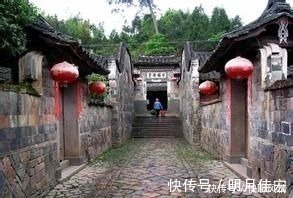 胡氏|400年前的民宅，竟暗藏地下石室：发现百箱金银和百坛好酒